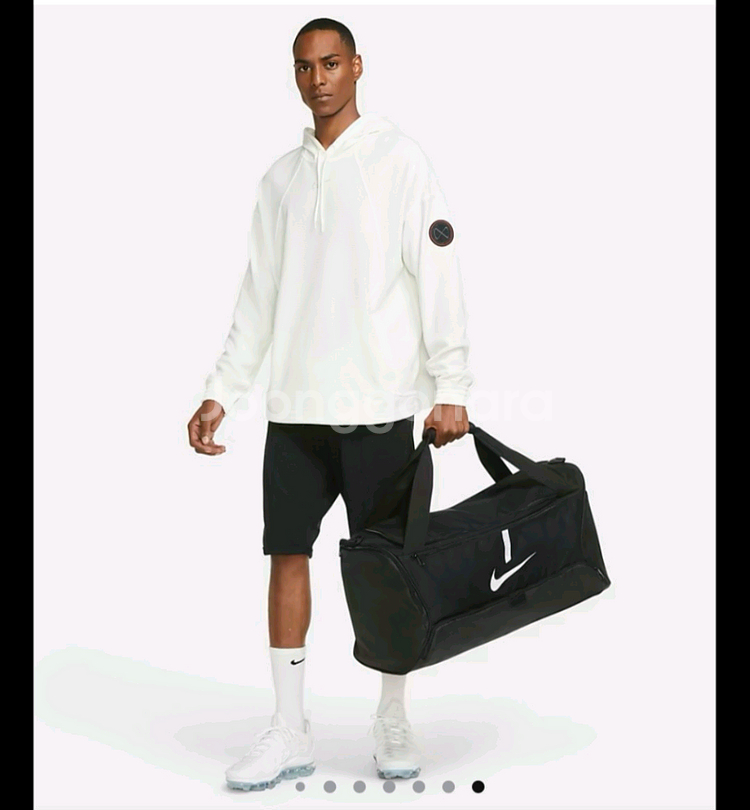 쿨거래시 4만9천택포! 당일발송! 미사용 새제품 정품 나이키 더플백 60리터 큰사이즈 운동가방, 여행가방--0