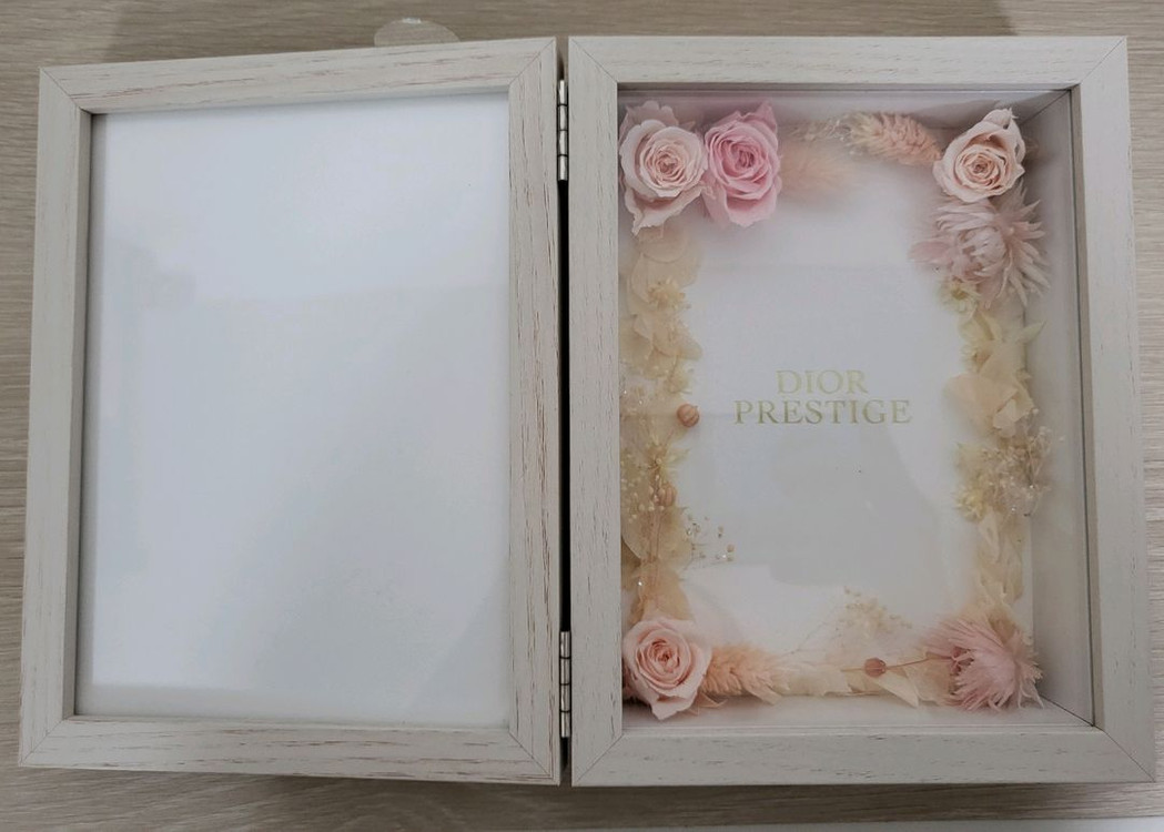 정품) 디올 액자 (코스메틱)--5
