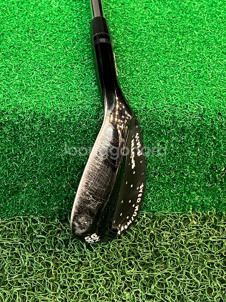 스포틴 물방울 모양 18-56-12 56도 정품, 단품 웨지 판매합니다--1