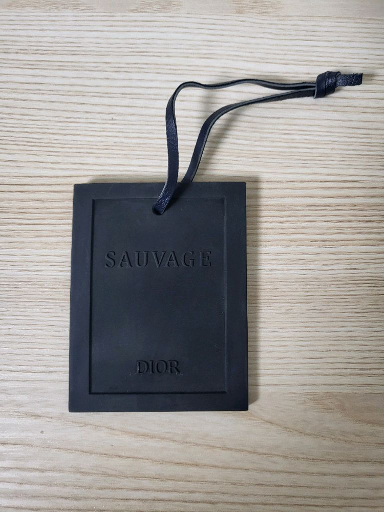 정품) 디올 소바쥬 석고 방향제 참 (코스메틱)--1