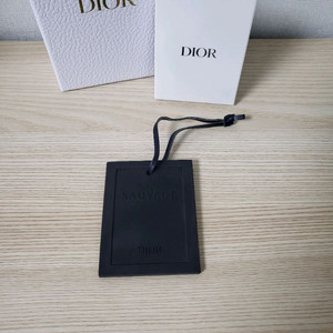 정품) 디올 소바쥬 석고 방향제 참 (코스메틱)