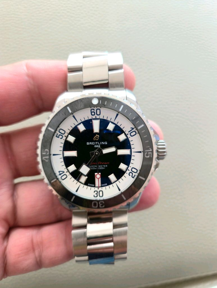 브라이틀링 슈퍼오션 오토매틱 46 블랙--1