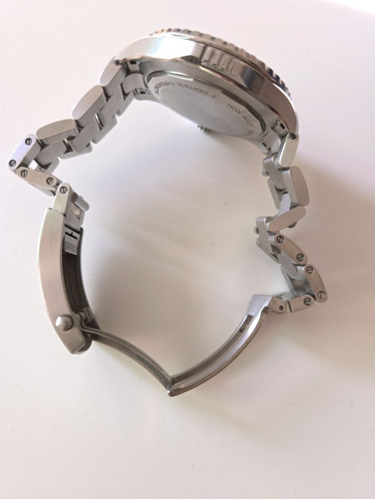 브라이틀링 슈퍼오션 오토매틱 46 블랙--2