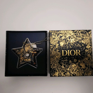 정품) 디올 홀리데이 참 방향제 (코스매틱)