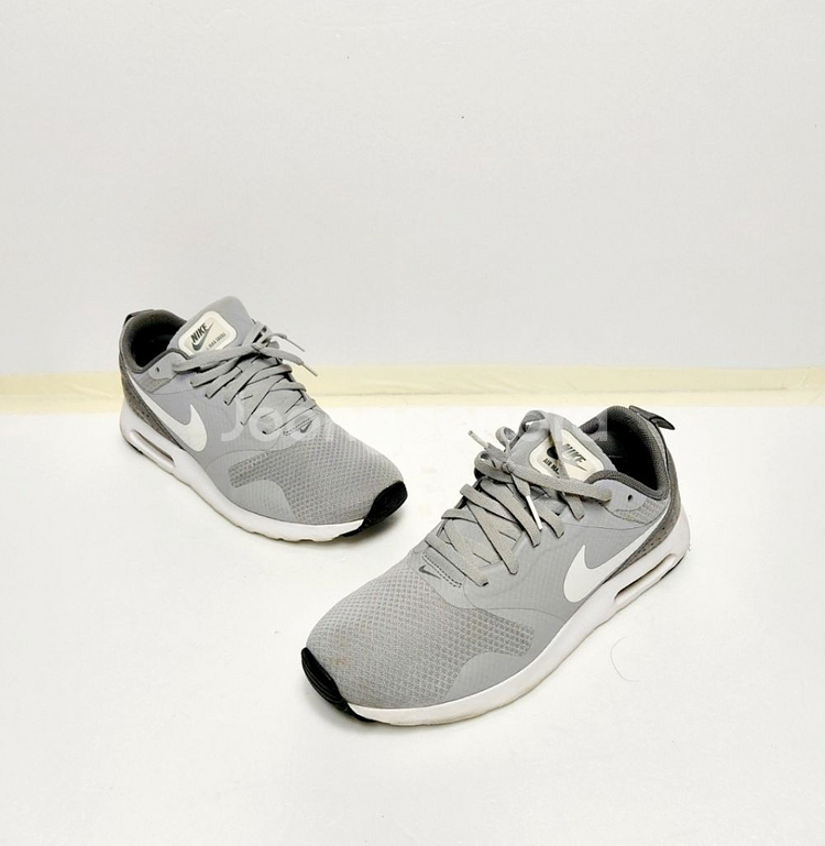 새제품급/나이키 에어맥스 남성운동화270/런닝화/트레이--0