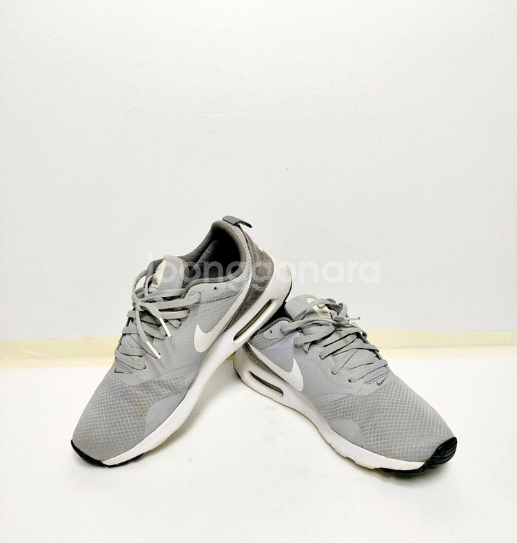 새제품급/나이키 에어맥스 남성운동화270/런닝화/트레이--1