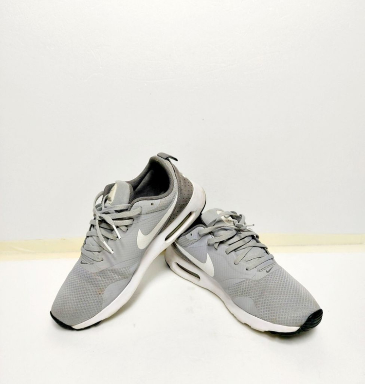 새제품급/나이키 에어맥스 남성운동화270/런닝화/트레이--1