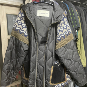 앤더슨벨 퀄티드 니트패치 XL 검정