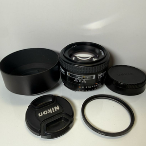 AF 니콘 50mm f/1.4 렌즈 쩜사 인물렌즈