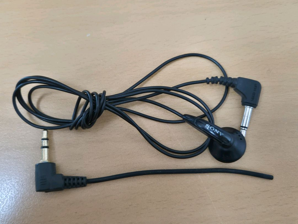 소니 포켓 라디오 ICF-T45 이미지