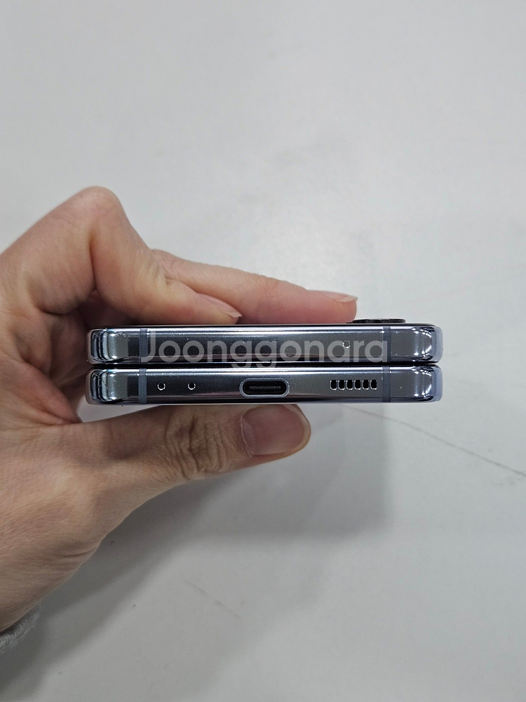 갤럭시Z플립4 블루 256GB 가성비폰 여러대보유!!--3