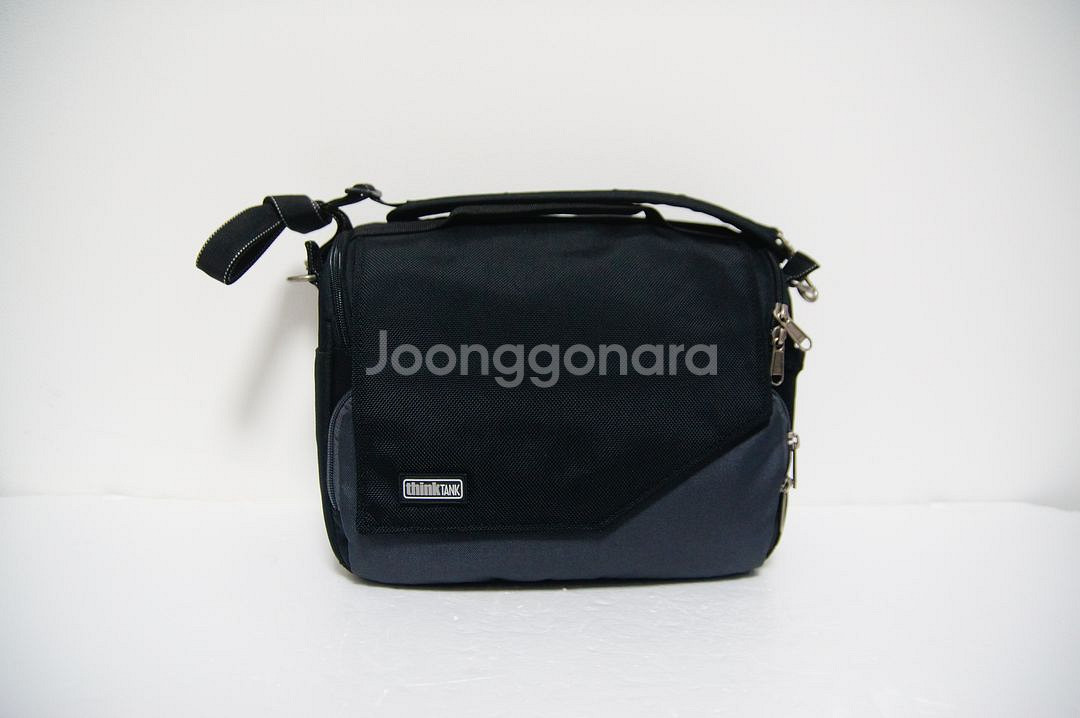 ThinkTank 미러리스무버30i 대형카메라가방(가로 29cm) 팔아요--0