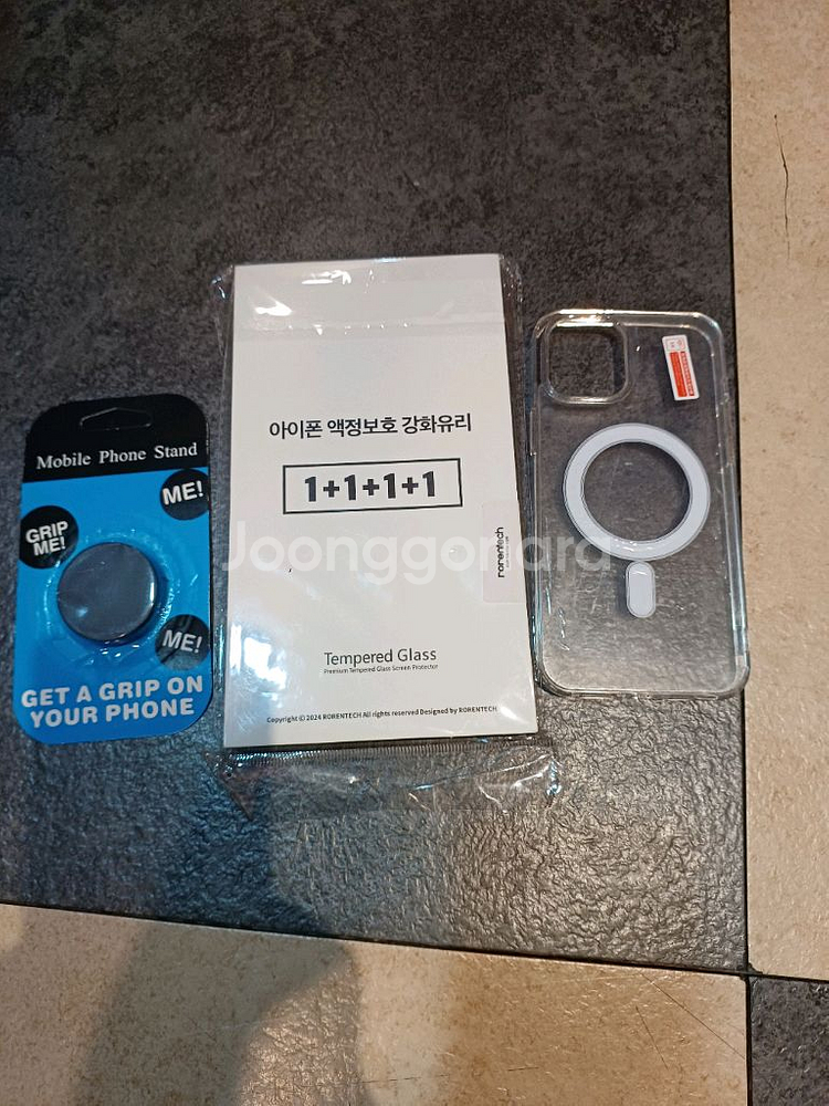 새상품입니다--0