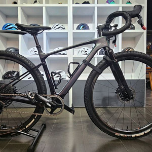 자이언트 리볼트X 어드밴스 프로 0 그래블자전거