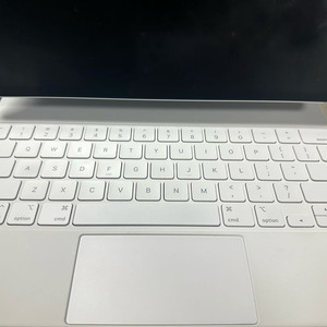 아이패드 프로 6세대 12.9인치 M2 256기가 셀룰러 +매직키보드