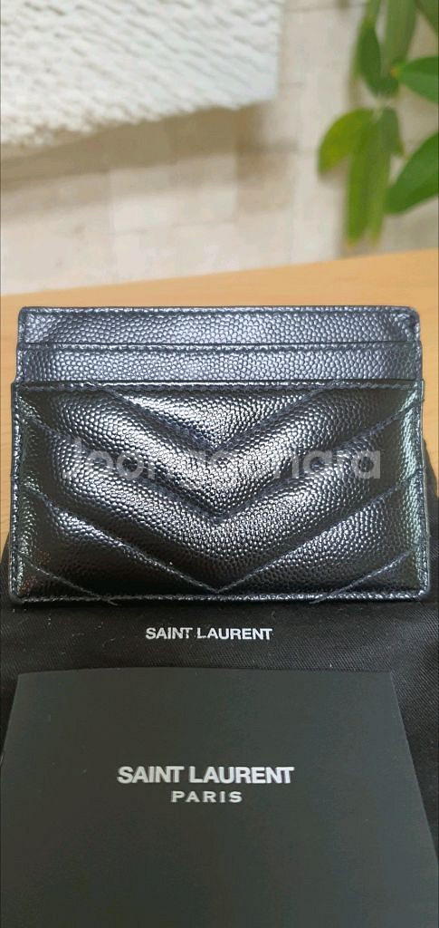 입생로랑 생로랑 카드지갑 금장 정품A급(감정O)구찌프라다루이비통디올고야드샤넬셀린느보테가--2