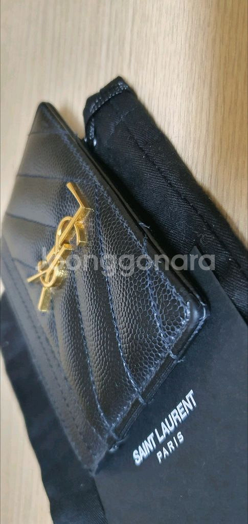 입생로랑 생로랑 카드지갑 금장 정품A급(감정O)구찌프라다루이비통디올고야드샤넬셀린느보테가--5