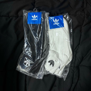 아디다스 오리지널스 미드 앵클 삭스 블랙, 화이트 새상품 일괄