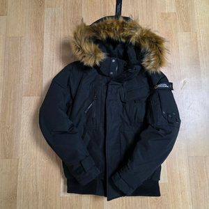 (택포)내셔널지오그래픽 오리숏패딩 여 95