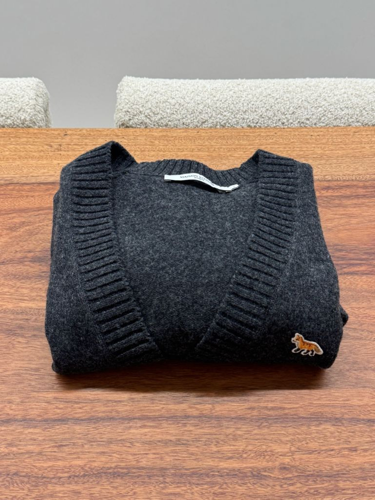 메종키츠네 베이비폭스 가디건 다크그레이--1