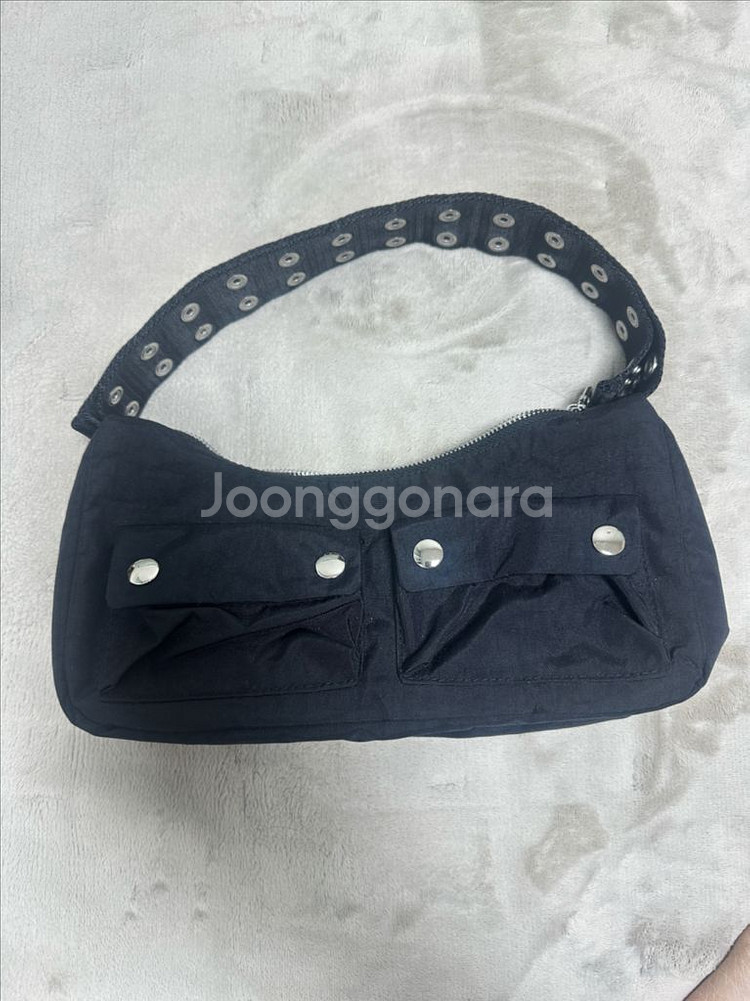 바쿠 X 몰리고다드 카고숄더백 (미국리미티드)무배--8