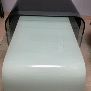 커브드 유리 테이블(급처)