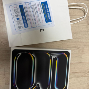 아이패드 프로 13 M5 셀룰러 256GB 미개봉 새제품 애케플 포함