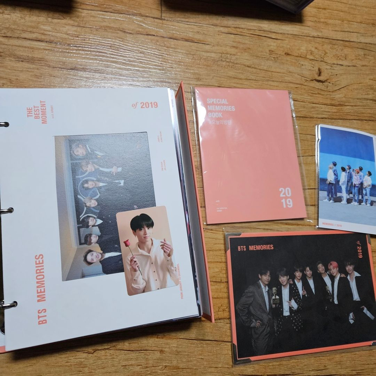 방탄소년단 메모리즈 2016,2017,2018,2019 (전부 포카o) 이미지