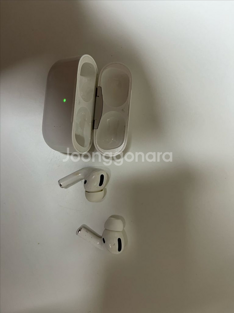 에어팟 프로 1세대 판매합니다!--3