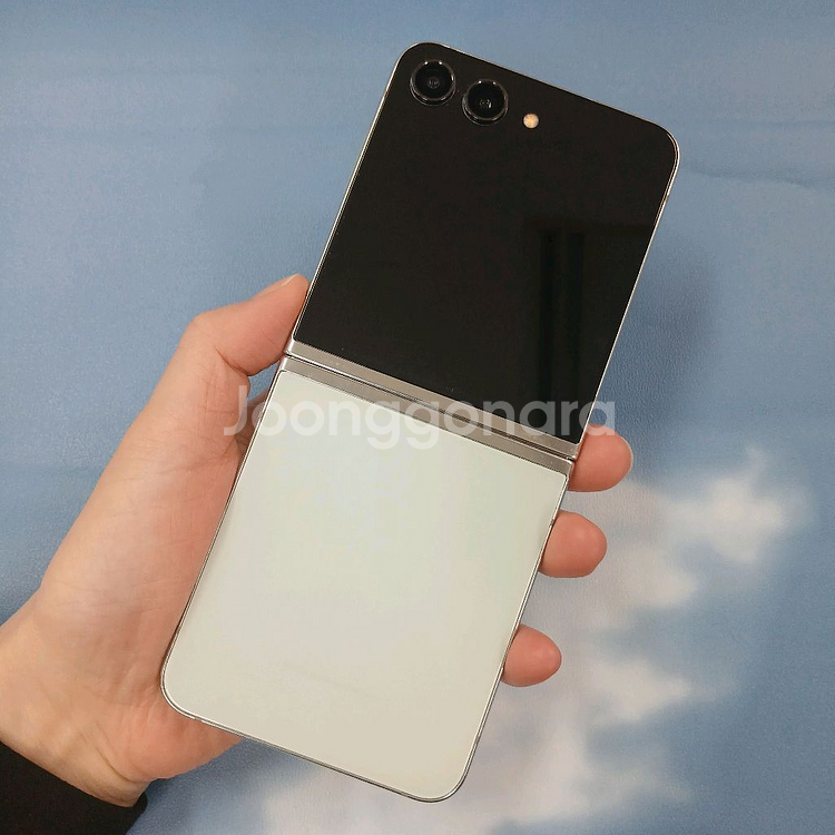 상태SS급 갤럭시Z플립5 256기가 민트 공기계 중고폰 알뜰폰 자녀폰 저가폰--0