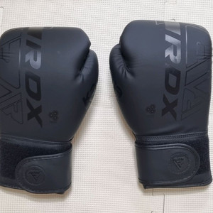 [새상품] RDX 카라 복싱 글러브 권투 무에타이 UFC 이종격투기 MMA 장갑