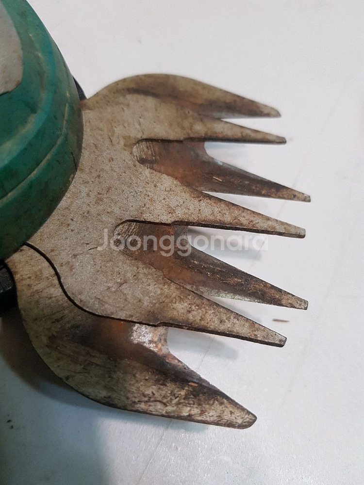 보쉬 isio 잔디깎기--2