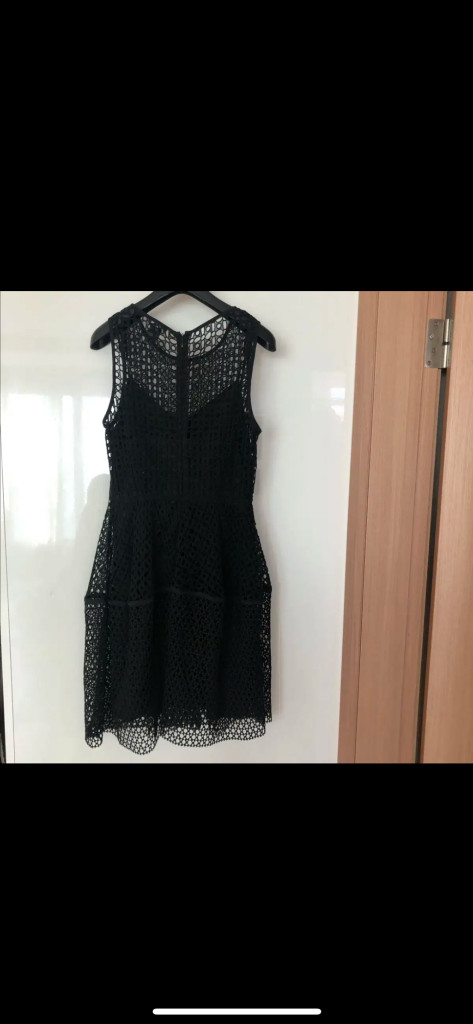 클럽모나코 펀칭 드레스 블랙 원피스 웨딩촬영 아뜰리에 민소매 나시 이미지