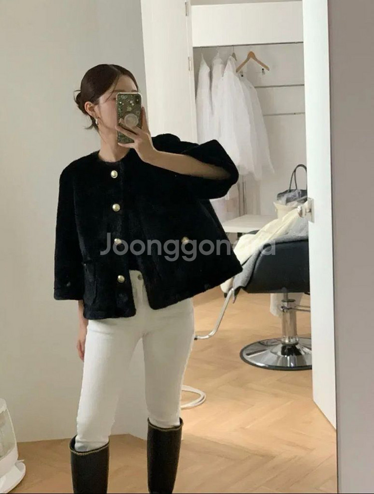 바이씨니 루시무스탕퍼 블랙--1