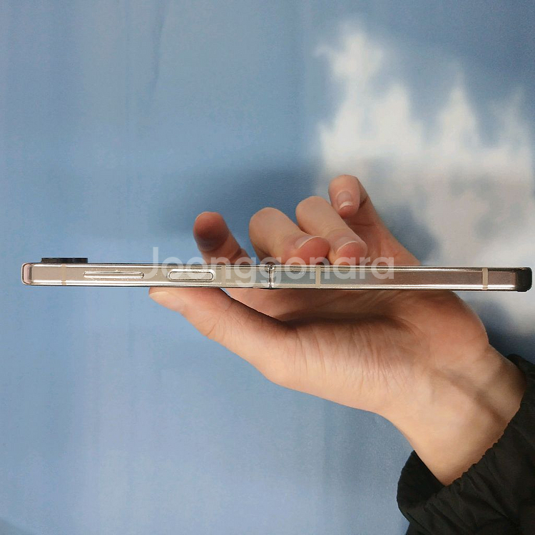 상태최상급 갤럭시Z플립5 256기가 공기계 중고폰 알뜰폰 서브폰 학생폰 효도폰 선불폰--3