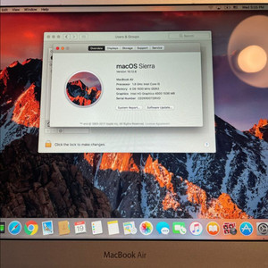맥북 에어 13인치 i5 2012년형 A1466 이미지
