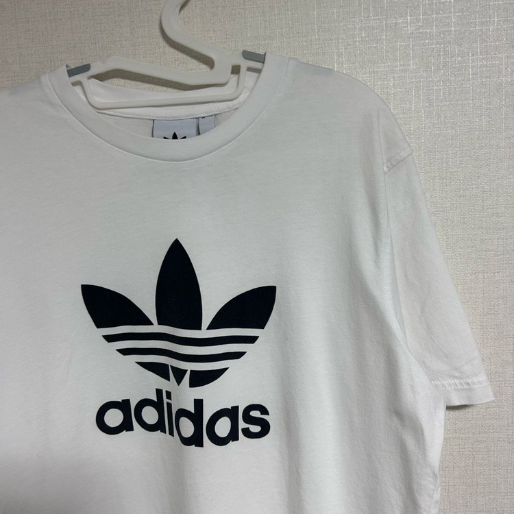 아디다스 트레포일 불꽃 빅로고 화이트 반팔 티셔츠 115--3