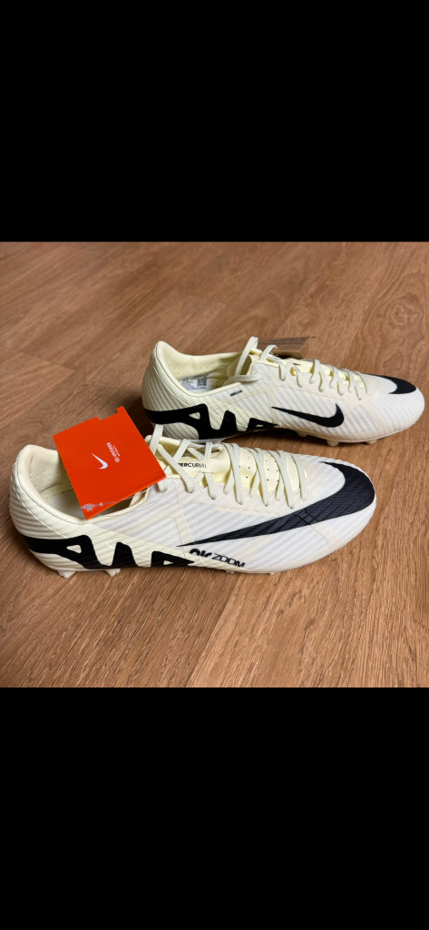 [250 255 270] 나이키 머큐리얼 베이퍼15 아카데미 HG 이미지