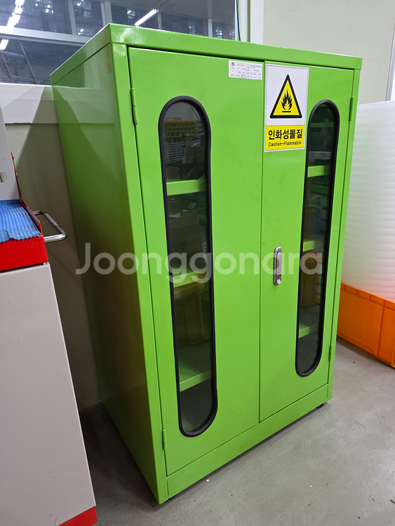 캐비넷 적재대--1