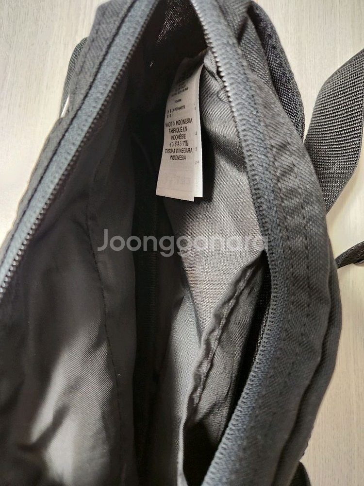 아디다스 러닝 힙색 리니어 퍼포먼스 웨이스트백 S99983크기(가로x세로x폭): 25x15x6cm색상: 블랙바닥면--2