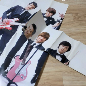 빅뱅 빅쇼 포스터 휠라 마우스패드 엽서 뱅봉 부채 스쿨룩스 스티커 메모지 이미지