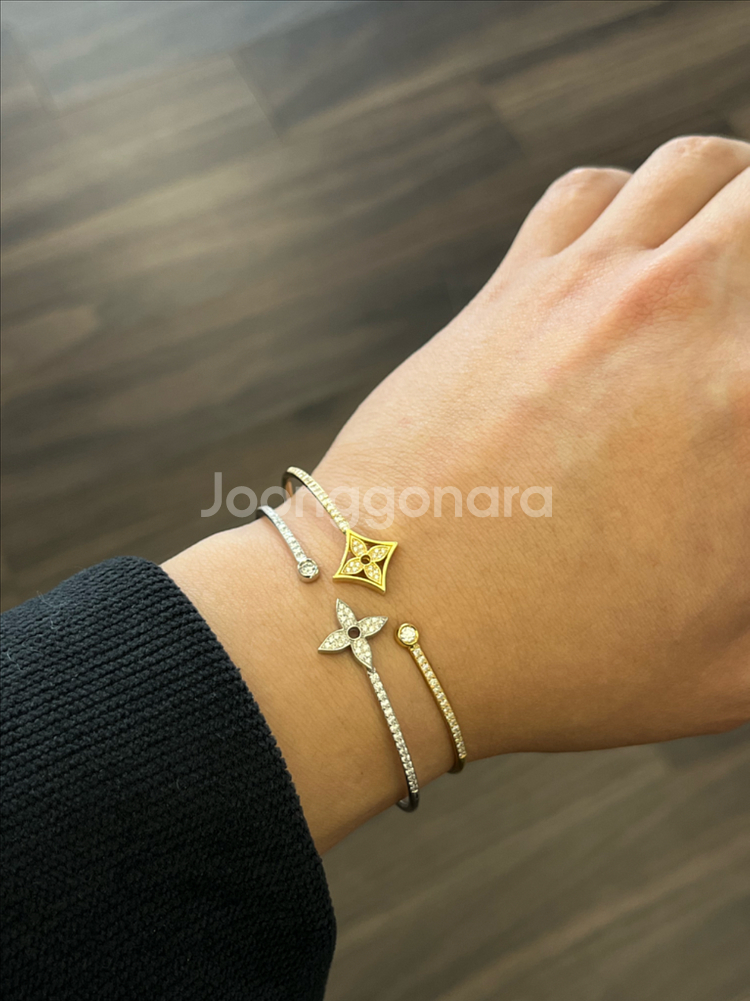 18k 루이비통 블라썸 트위스트 팔찌--2