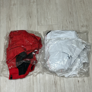 티원 T1 월즈 4성 유니폼,토마토 유니폼 판매합니다. 새제품입니다.