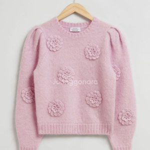 앤아더스토리즈 로즈아플리케 니트