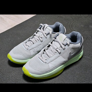 나이키 자1 농구화 260 5회착용 판매