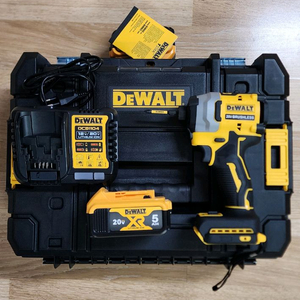 디월트 20V 브러시리스 임팩 드라이버 DCF850