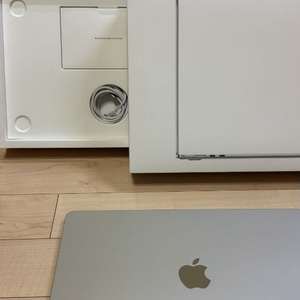 맥북에어 M3 15인치 램 24GB(보증ㅇ)