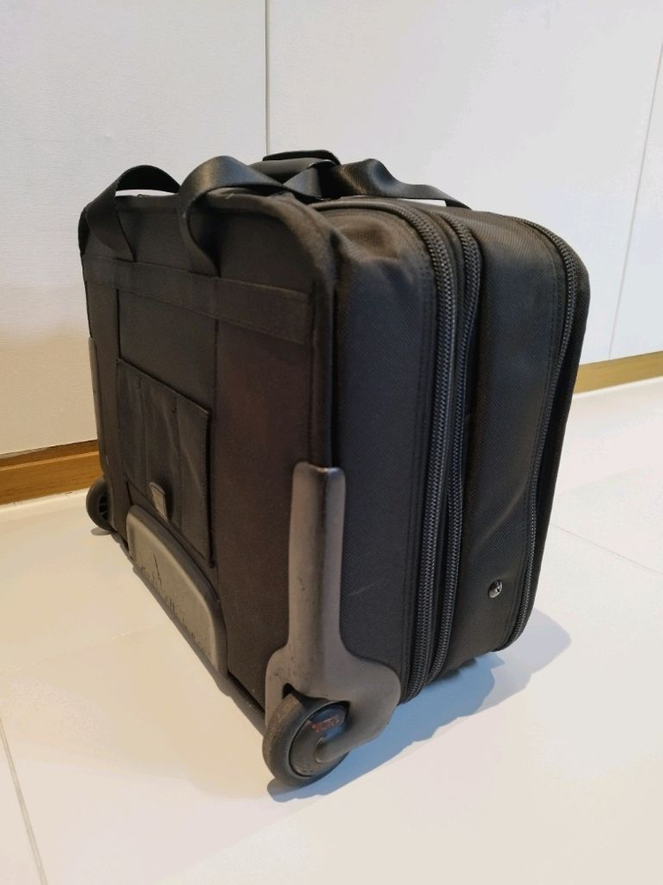 TUMI 26103DH 투미 비지니스 파일럿 기장 캐리어--3