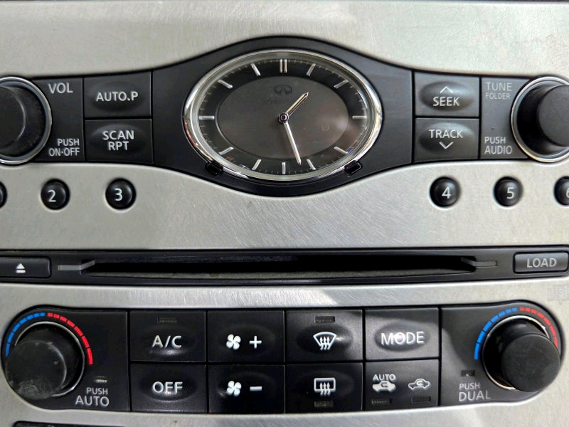 인피니티 G35 G37 오디오 공조기 패널 팝니다 이미지