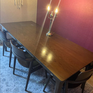 다우닝 8인용 고급 원목 식탁 테이블